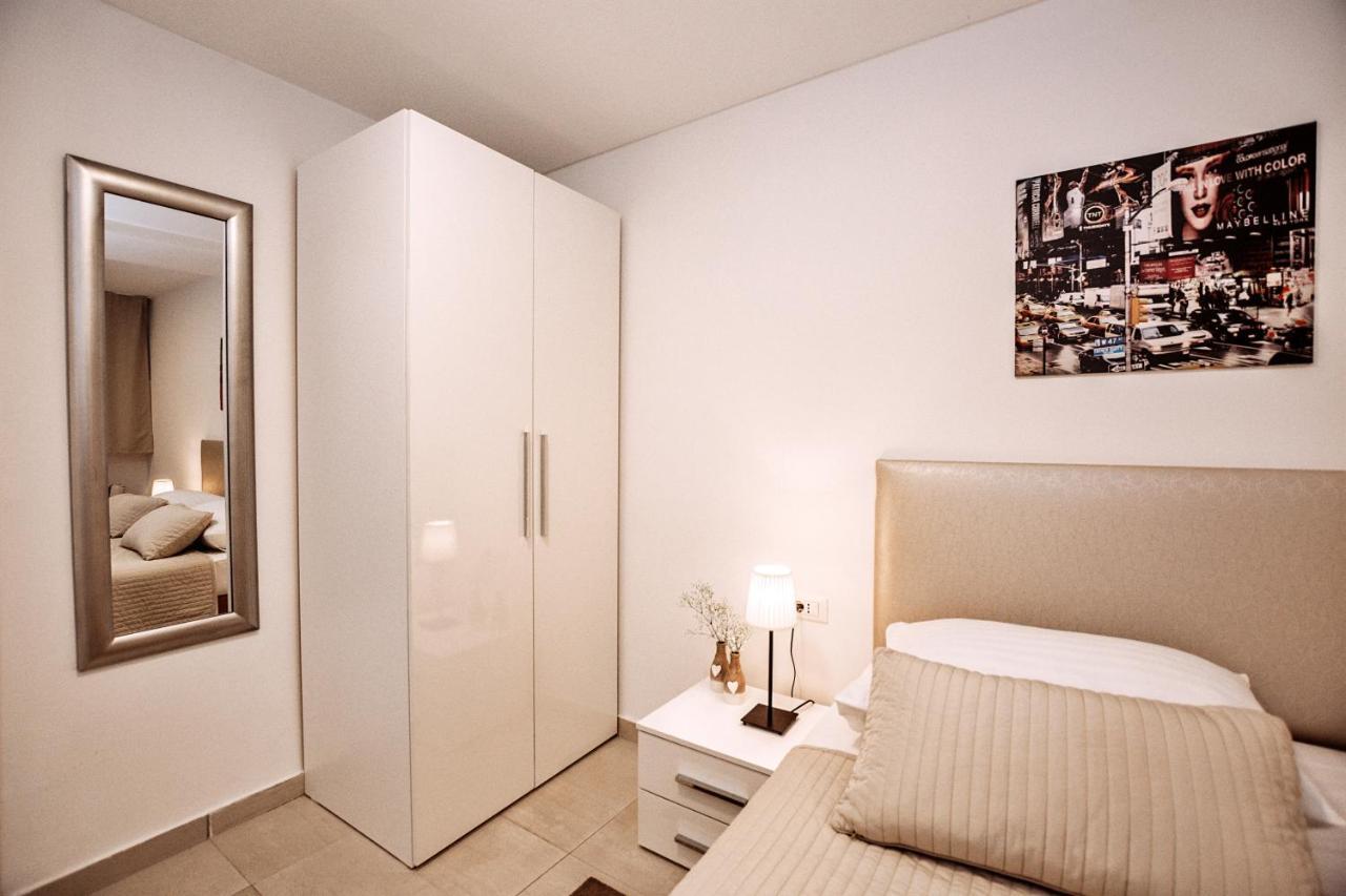 Centrooms Kovac1 Zadar Eksteriør billede